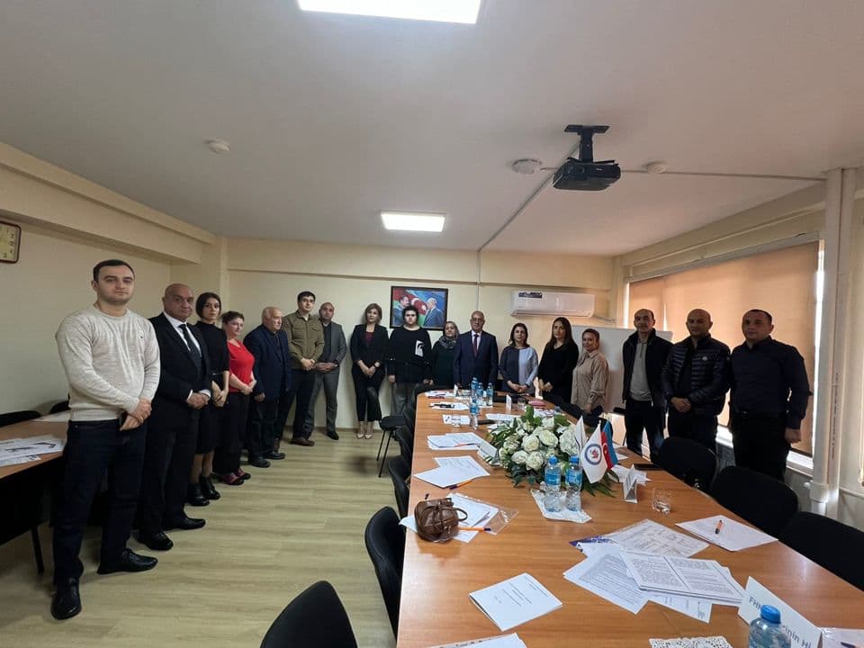 Yeni seçilmiş Həmkar