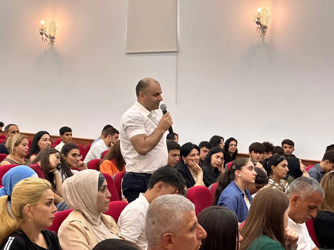 AƏSMA-da “Açıq qapı”