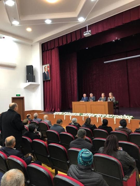Birinci kurs tələbəl