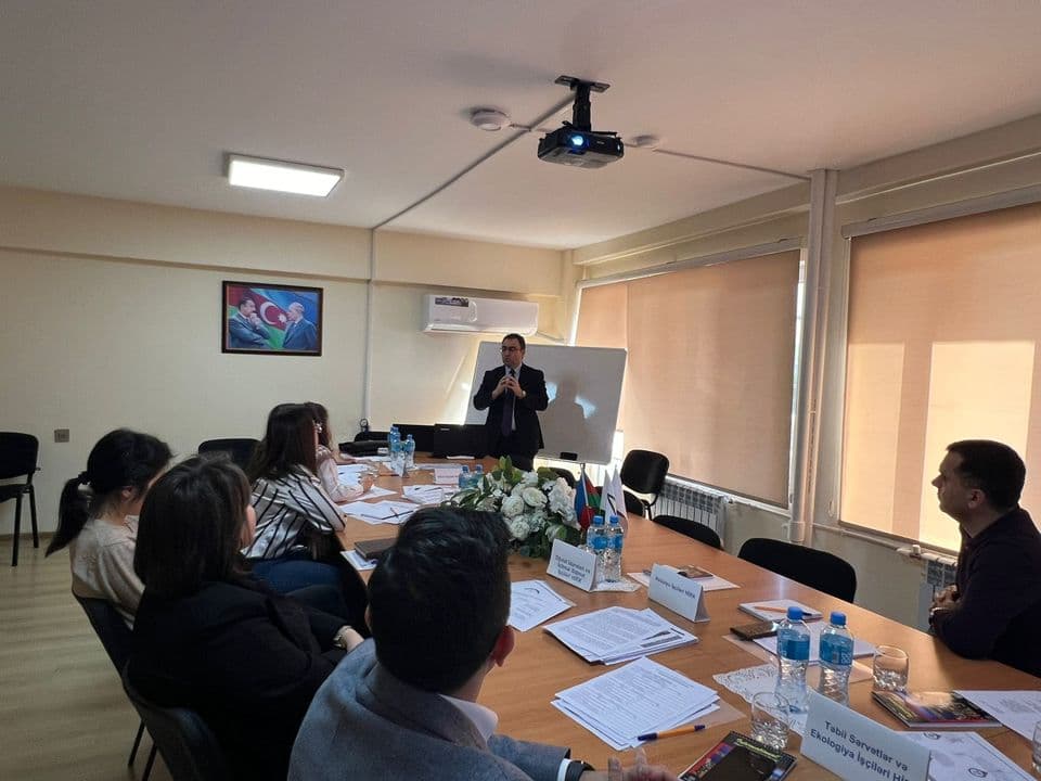 Gənc həmkarlar ittif