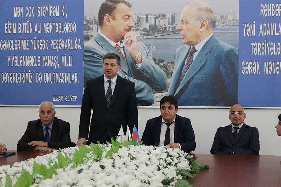 “28 May - Respublika