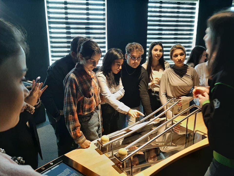 Kurs iştirakçıları ü