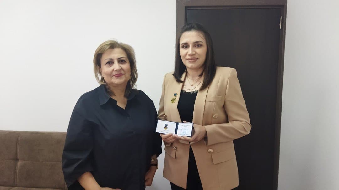 AƏSMA əməkdaşları “A