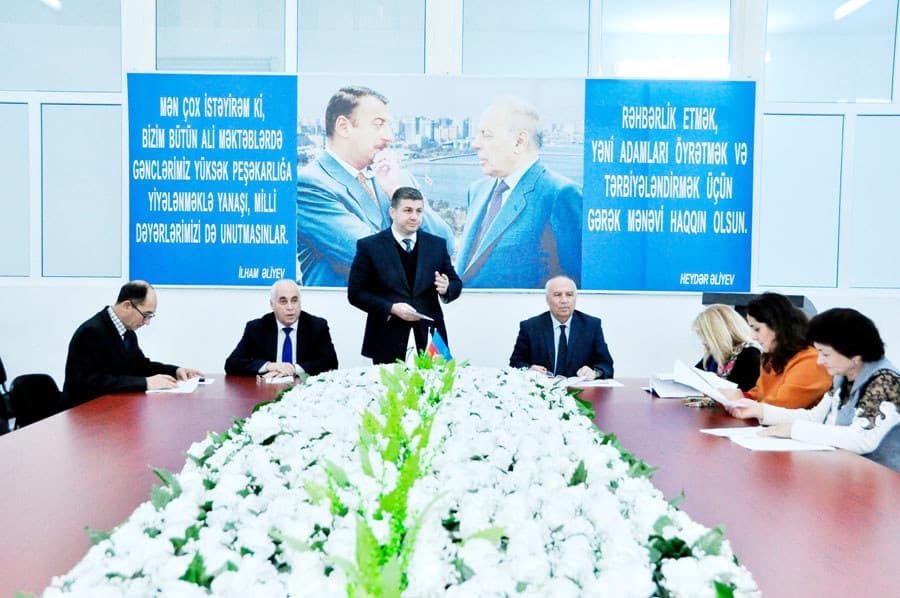 Fəlsəfə doktorluğu d
