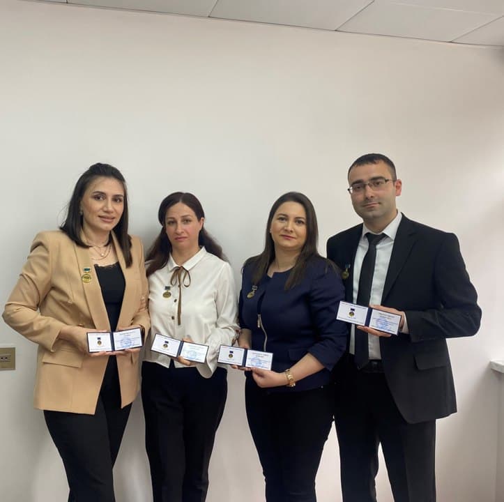 AƏSMA əməkdaşları “A
