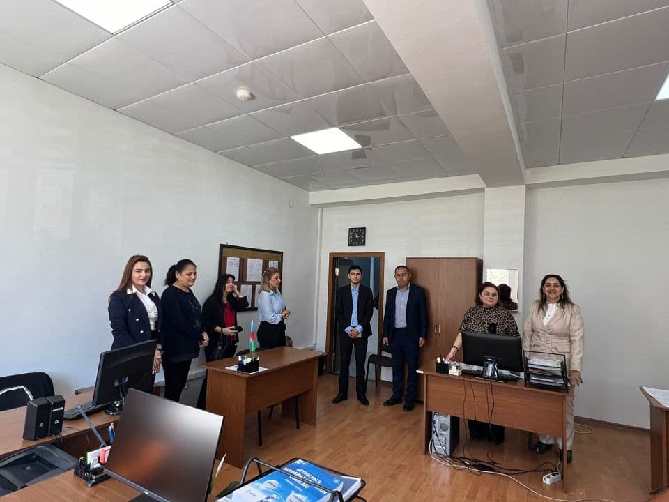 Yeni seçilmiş həmkar