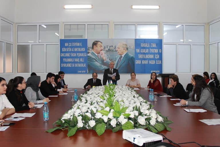 “31 dekabr Dünya Azə