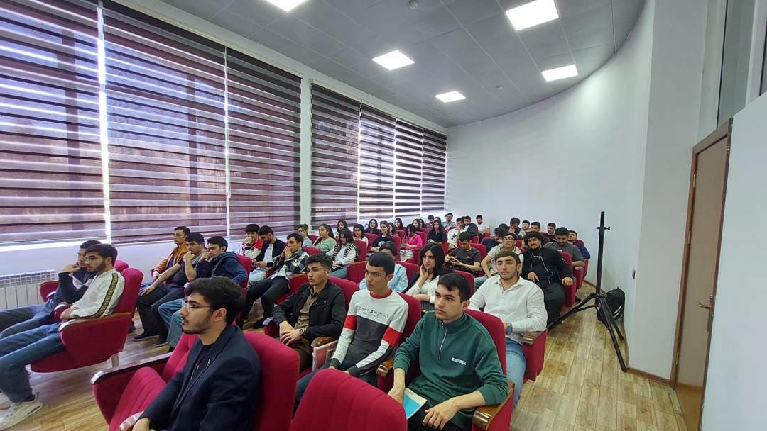 "Özünü ifadə bacarığ