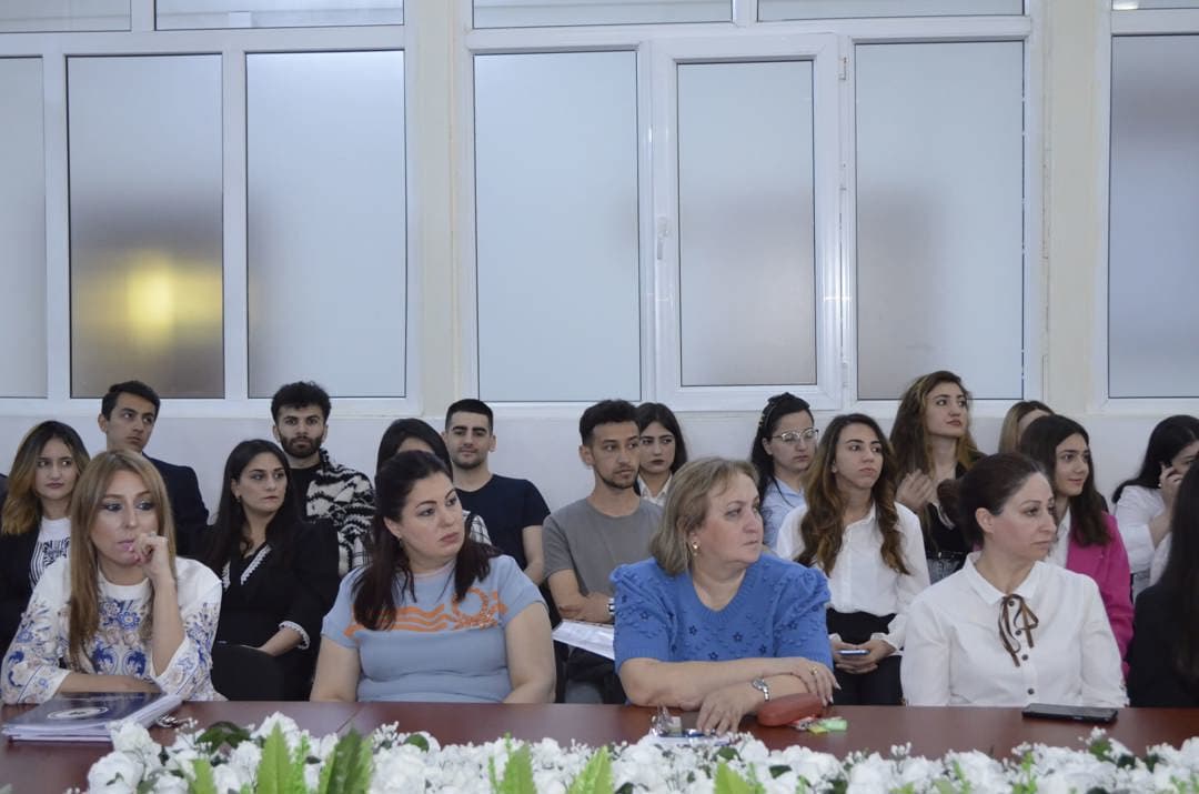 AƏSMA-da “İnsan kapi