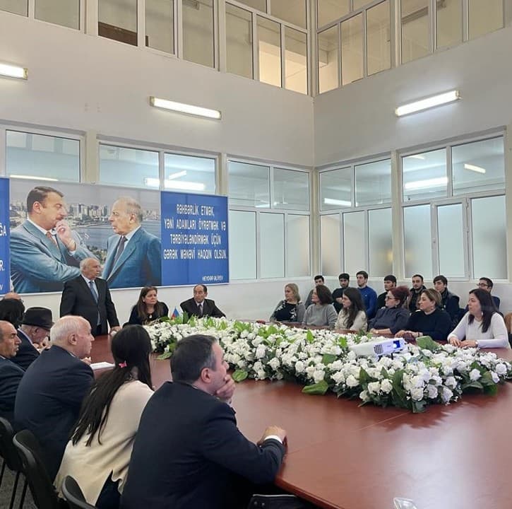 Heydər Əliyev və Azə