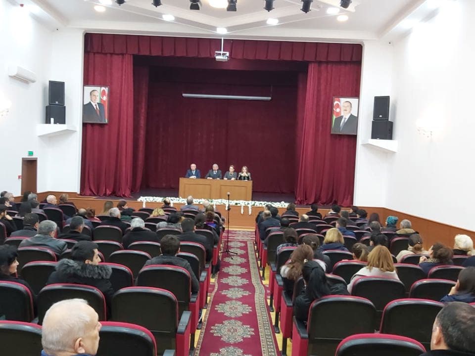 Birinci kurs tələbəl