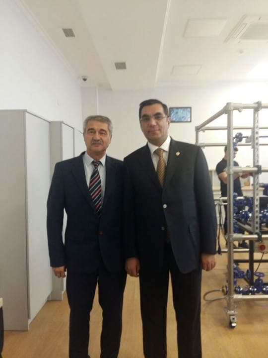 Bakı Ali Neft Məktəb