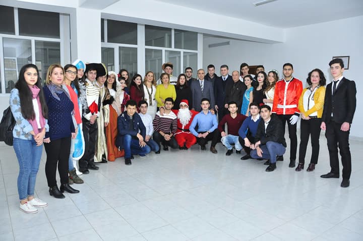 Yeni il və Dünya Azə