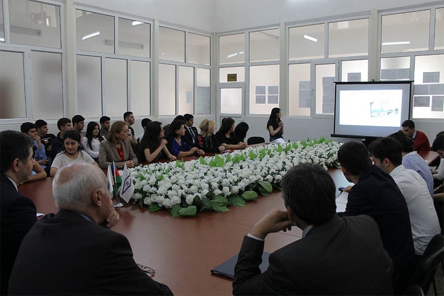 “28 May - Respublika