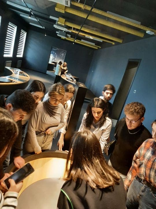 Kurs iştirakçıları ü