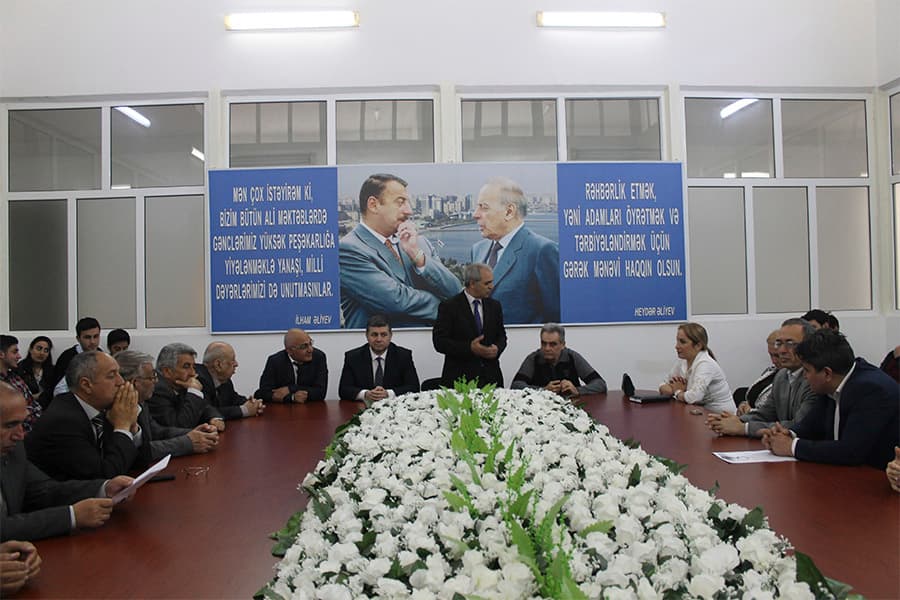 “Azərbaycan iqtisadi