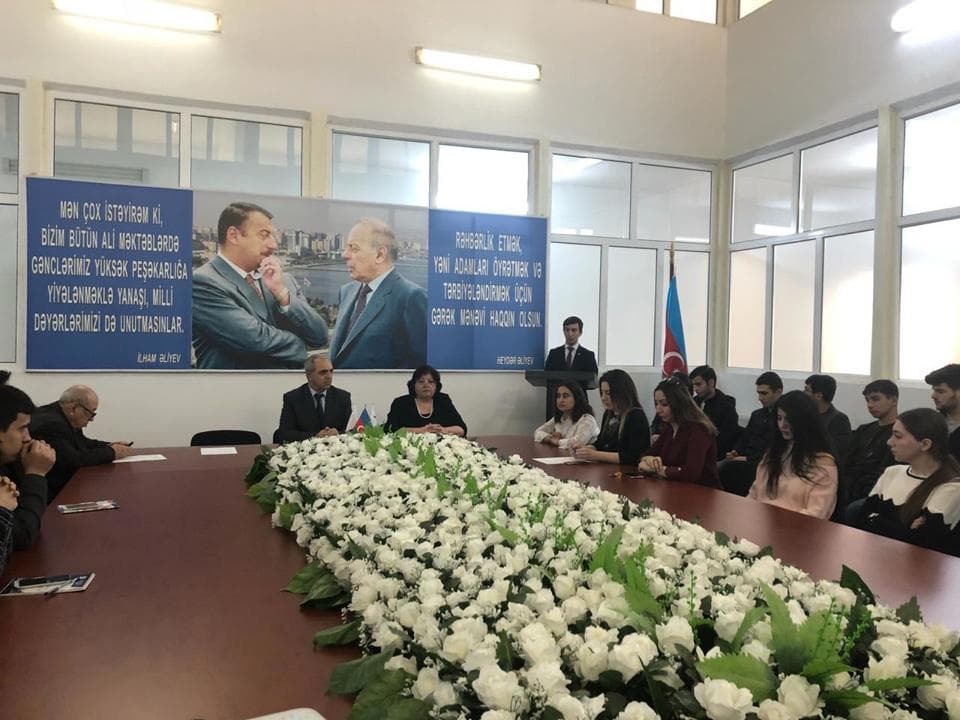 Aprel şəhidlərinin x