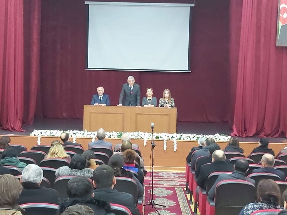 Birinci kurs tələbəl