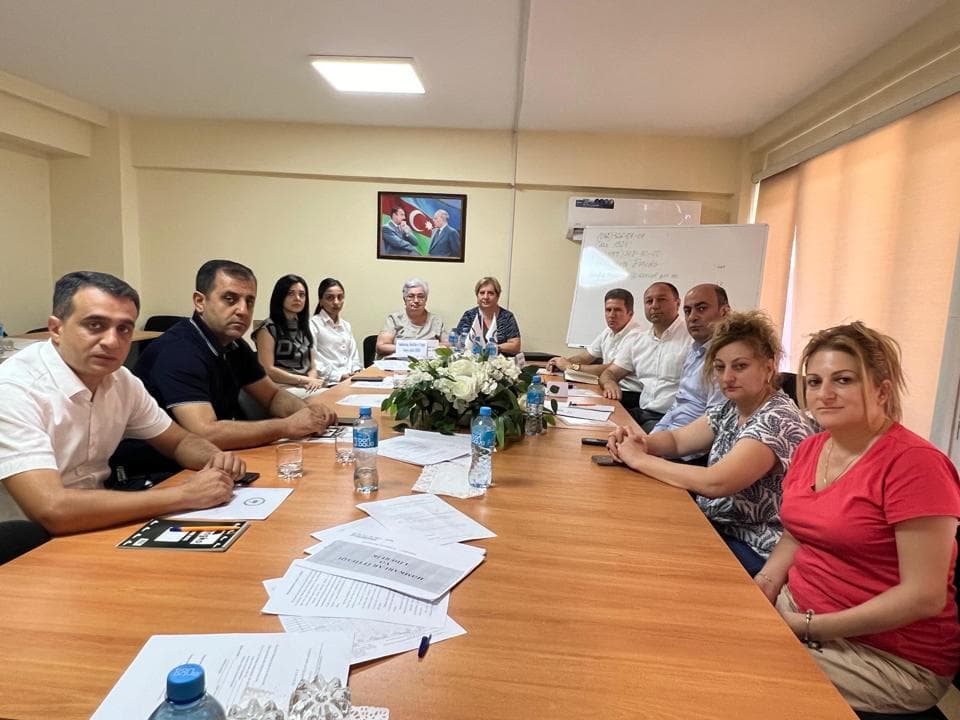 Seçilmiş həmkarlar i