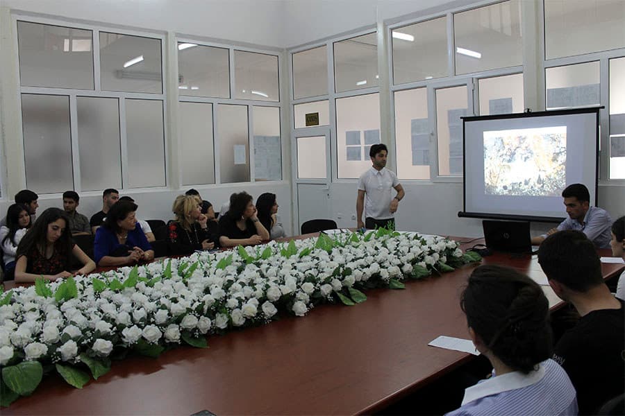 “28 May - Respublika