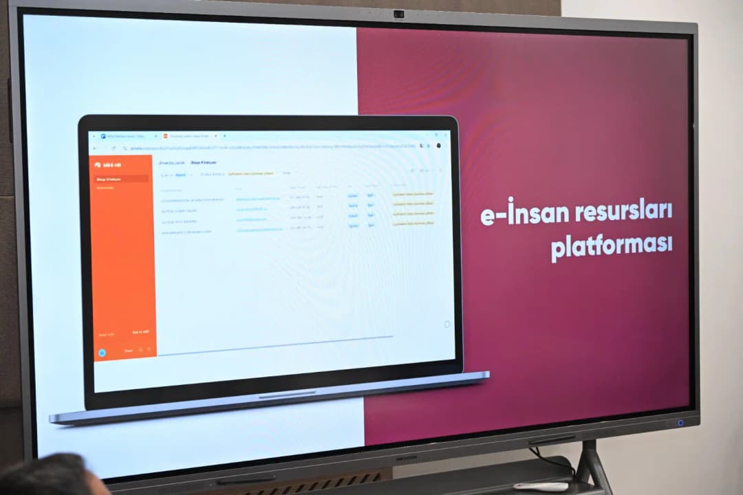 Qarşıdakı dövr üçün 