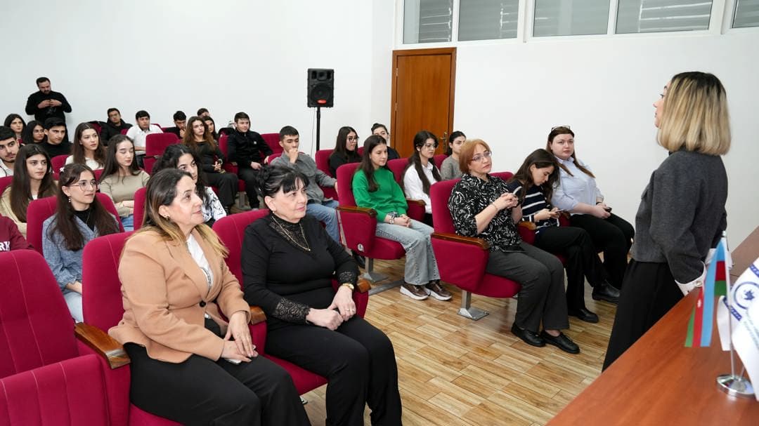 AHİK-in Əmək və Sosi