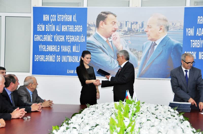 Azərbaycan Əmək və S