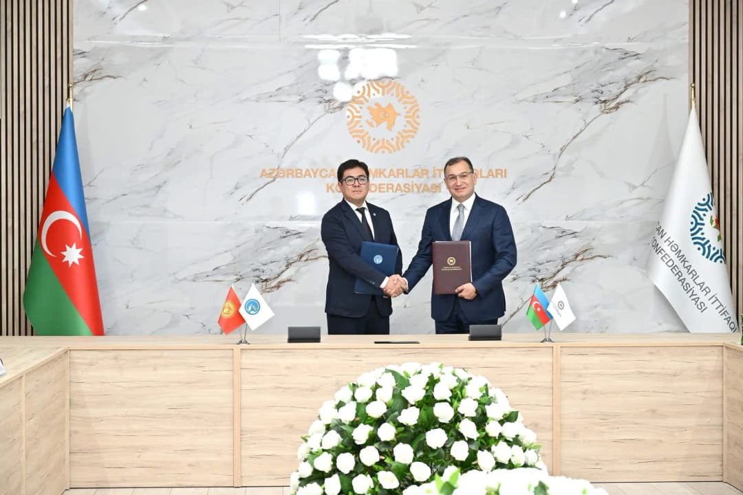 Qırğızıstan həmkarla