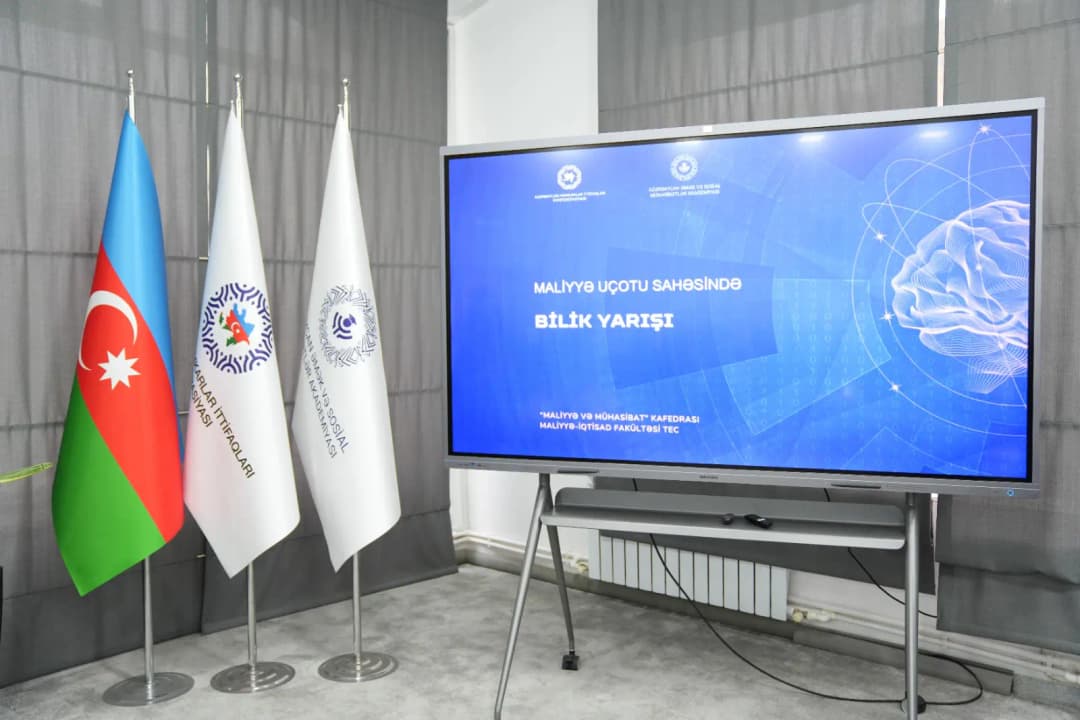 AƏSMA-da tələbələr a